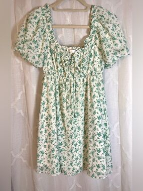 Alter’d State Green Floral Mini Dress | Puff Sleeve Cottagecore | Size XS 🍃